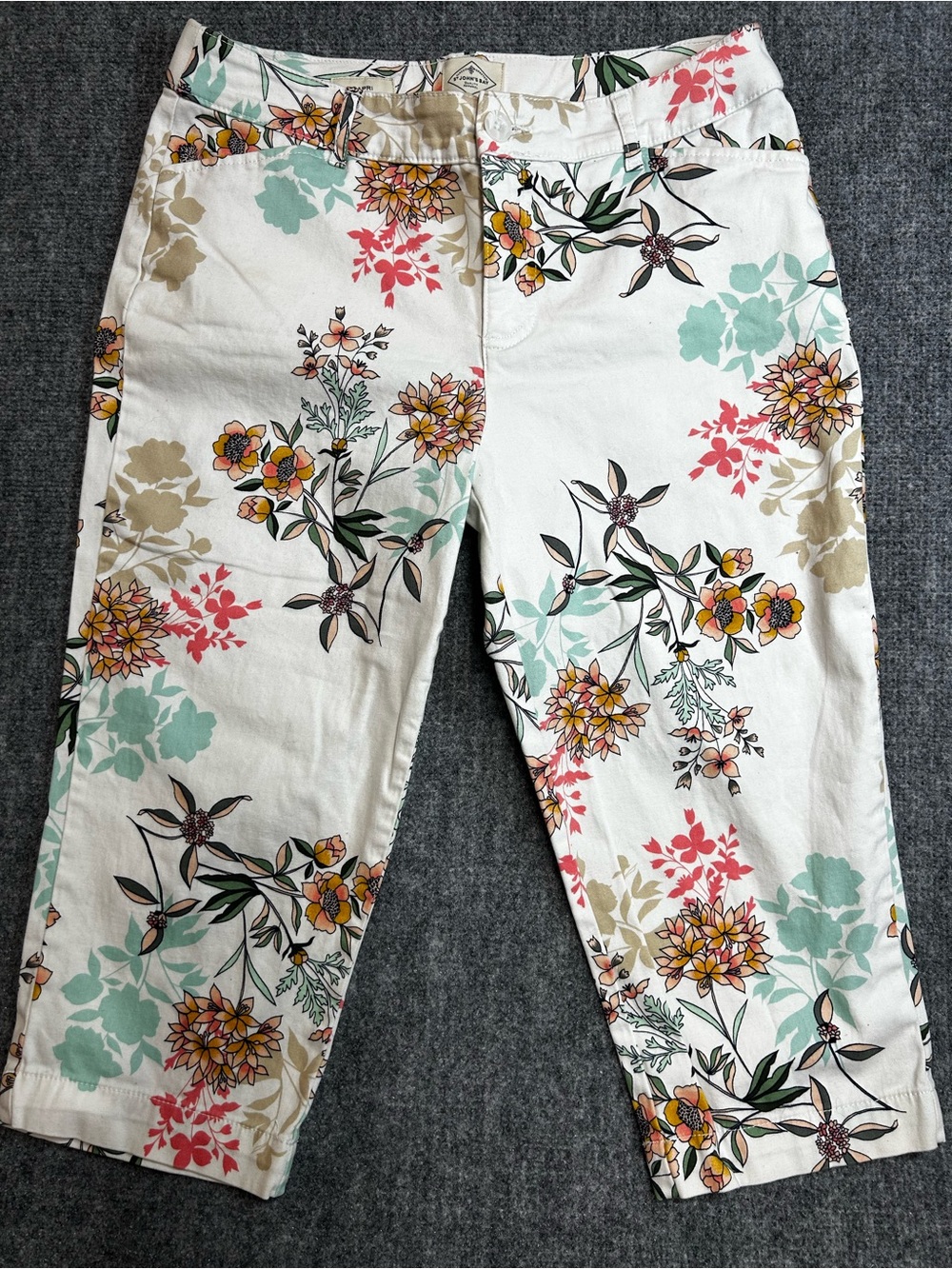 St John’s Bay Floral Print Crop Jeans - Cream Background with Pink & Mint Flower